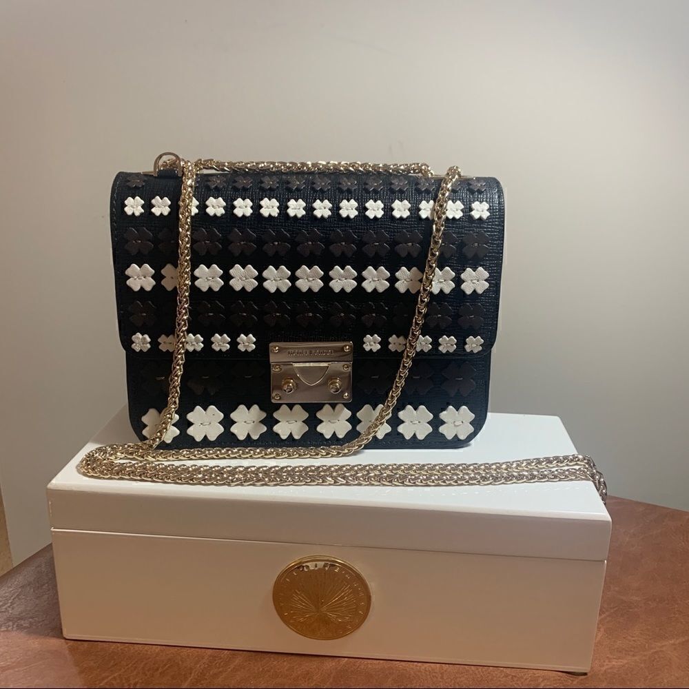 Henri Bendel Waldorf Chain Party Bag - Flowers